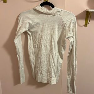 Lululemon sweater